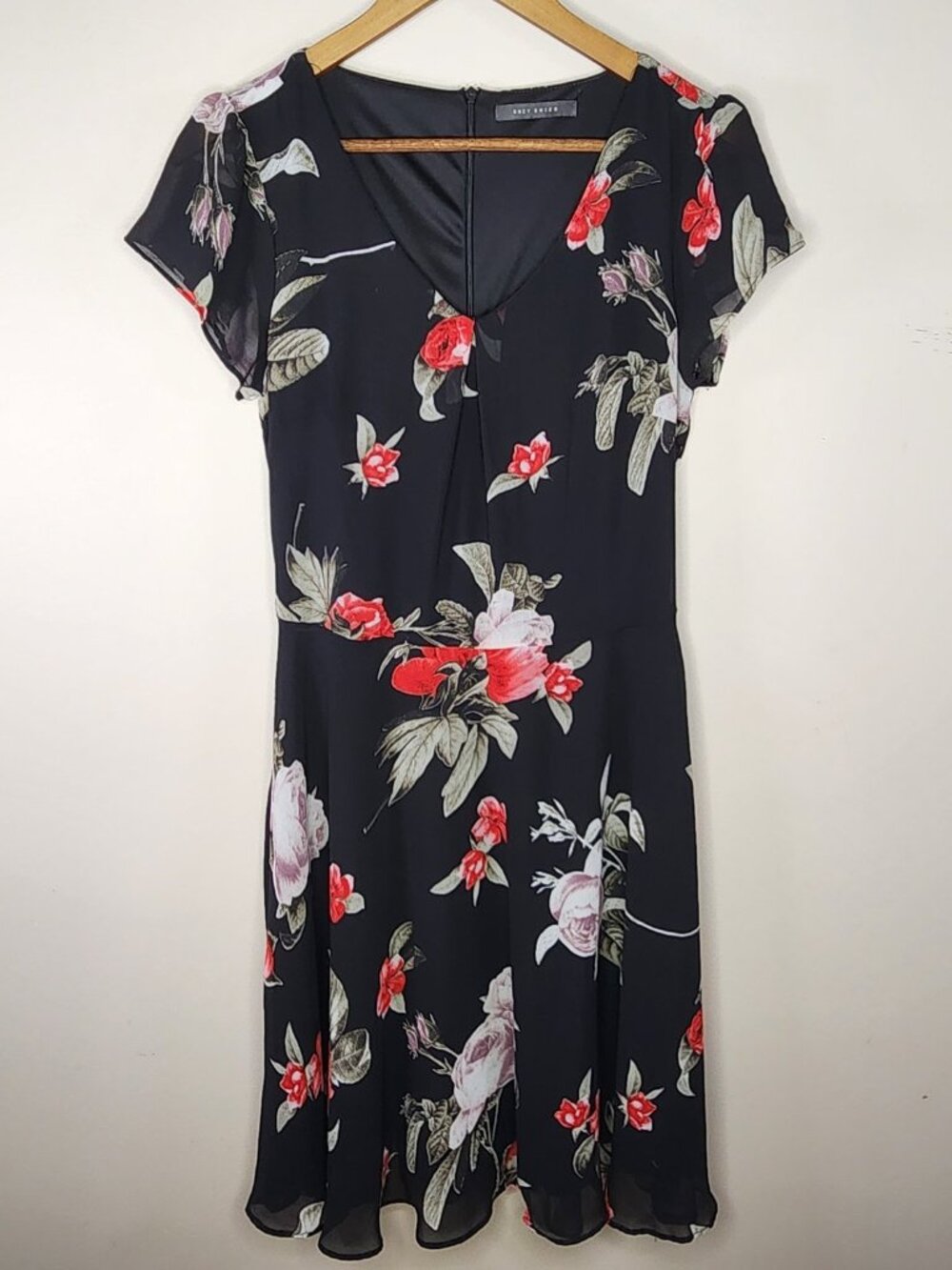 Grey Union Floral Midi Dress — Black, S | Flutter Sleeve Chiffon Rose Print